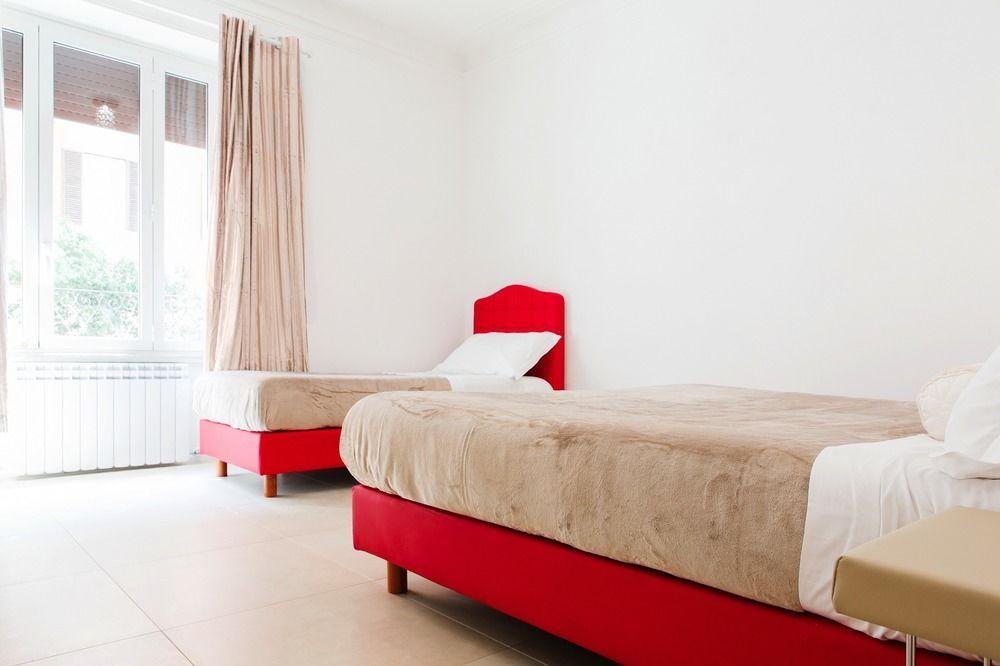 Vatican Grand Bed & Breakfast 2*